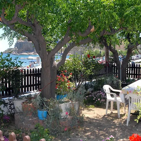 Stegna Ilion Hotell